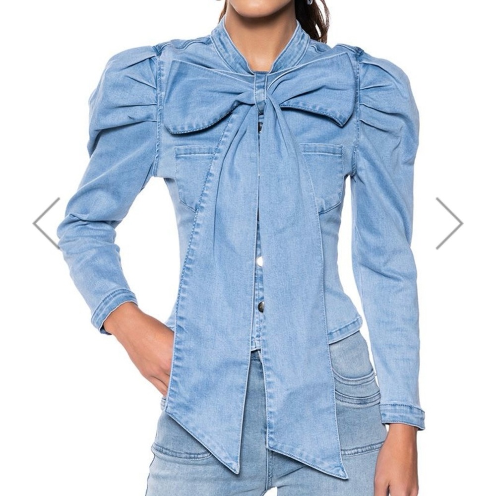 Denim long sleeve blouse